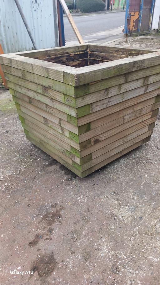 Buy & Sell South Yorkshire Sheffield - Photos for GARDEN PLANTER