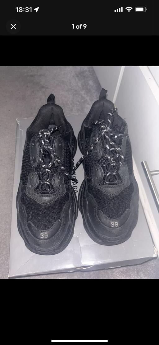 Buy & Sell South East London Sanderstead - South East London - Photos for Balenciaga Triple S Sneakers