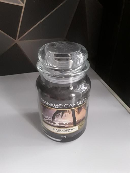 Buy & Sell Worcestershire Redditch - Photos for Yankee candle no offers