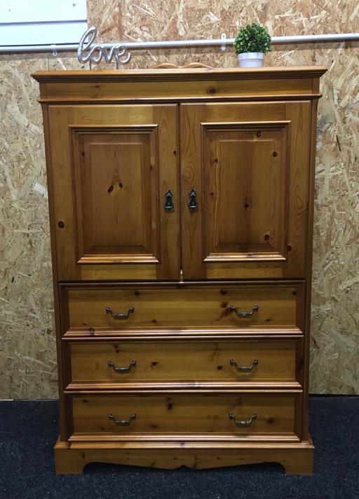 Buy & Sell West Yorkshire Leeds - Photos for Solid pine tallboy/dresser wardrobe