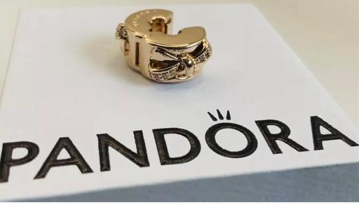 Buy & Sell Central London Cannon Street Station - Central London - Photos for Pandora rose gold sparkle bow clip charm