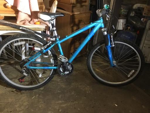 Buy & Sell Surrey Reigate and Banstead - Photos for APOLLO CHARM MOUNTAIN BIKE