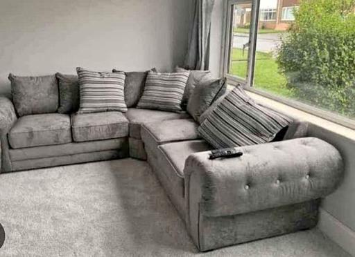 Buy & Sell Brent East Lane Business Park - Brent - Photos for Plush Velvet Verona Corner Sofa Available