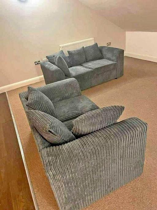 Buy & Sell Brent East Lane Business Park - Brent - Photos for Dylan 3+2 seater sofa available
