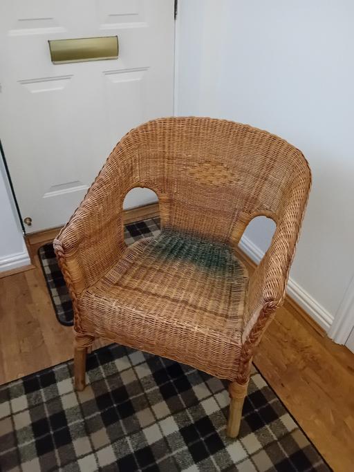 Buy & Sell Kent Canterbury - Photos for WICKER CHAIR