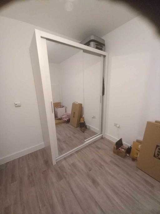 Buy & Sell Brent East Lane Business Park - Brent - Photos for 150cm Milan Full mirror Sliding door wardrobe