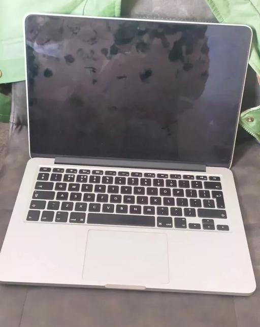 Buy & Sell Kent Medway - Kent - Photos for APPLE MACBOOK PRO 13