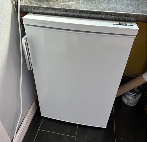 Buy & Sell Caerphilly - Wales Fleur De Lis - Caerphilly - Photos for undercounter fridge