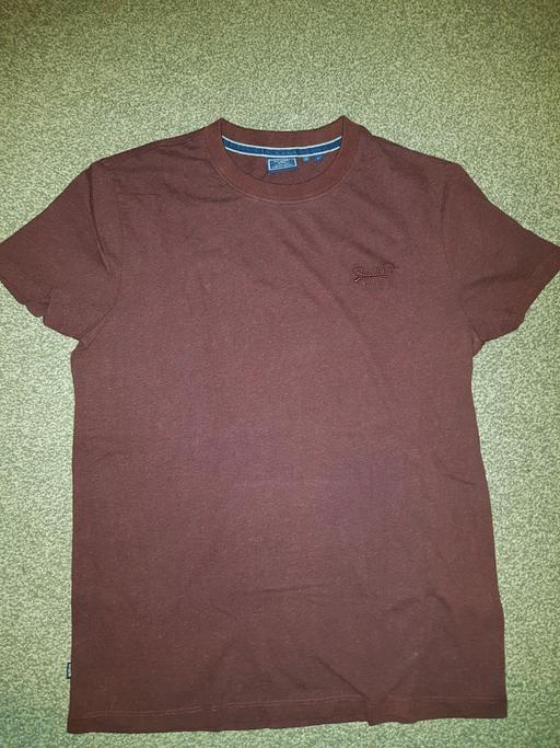 Buy & Sell West Midlands Sandwell - Photos for Men's burgundy Superdry t-shirt L