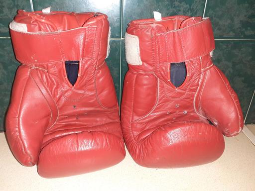 Buy & Sell West Midlands Dudley - Photos for 16 OUNCE BOXING GLOVES LEATHER