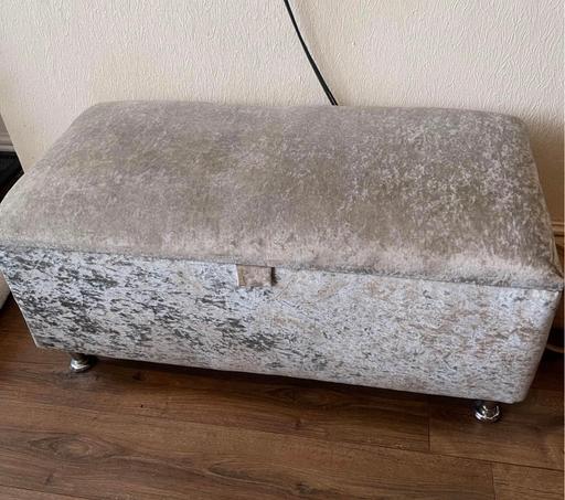 Buy & Sell Lancashire Blackburn with Darwen - Photos for Large ottoman