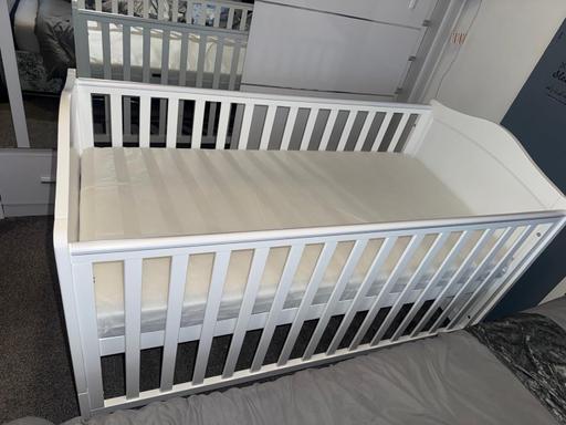 Buy & Sell East London Walthamstow - East London - Photos for cot bed brand new 3 in 1!!