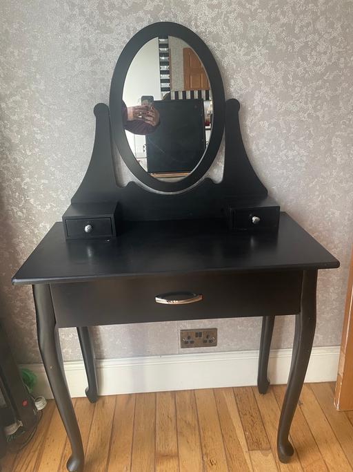 Buy & Sell East London Havering - Photos for Dressing table with mirror & matching stool