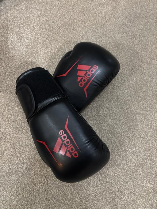 Buy & Sell West Yorkshire Leeds - Photos for Adidas Boxing Gloves