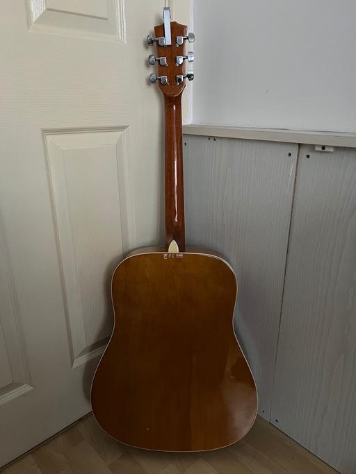 Buy & Sell Leicestershire Leicester - Photos for Gear4Music Guitar with capo