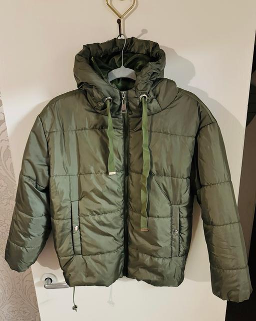 Buy & Sell South West London West Brompton - South West London - Photos for Ladies Hooded Puffer Jacket Size Small