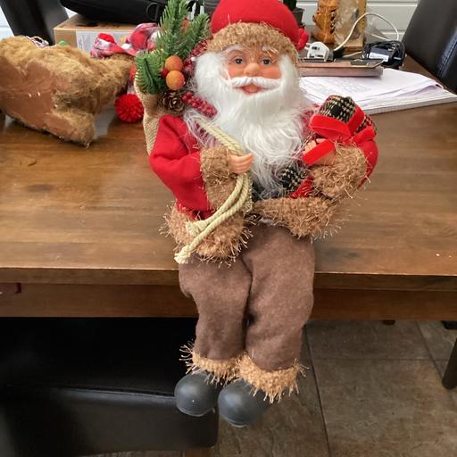 Buy & Sell Essex Thurrock - Essex - Photos for Sitting Santa Claus