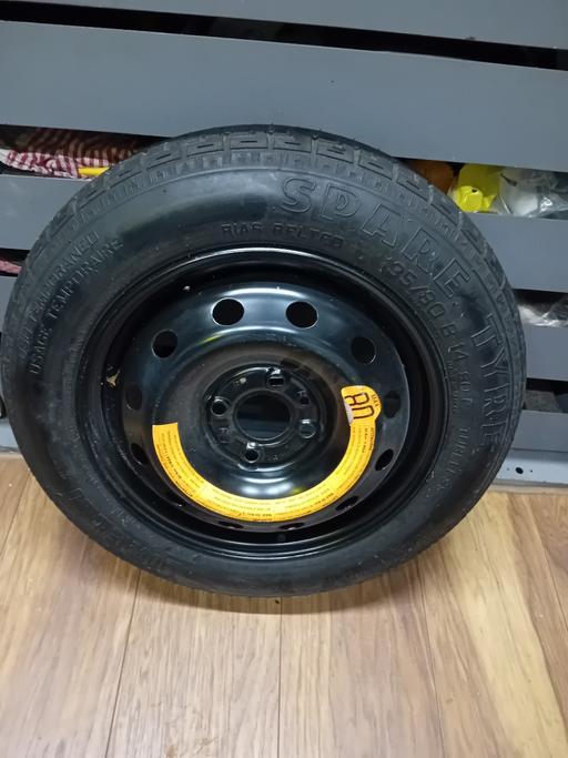 Vehicles Kent Canterbury - Photos for FIAT PUNTP SPACE SAVER SPARE WHEEL