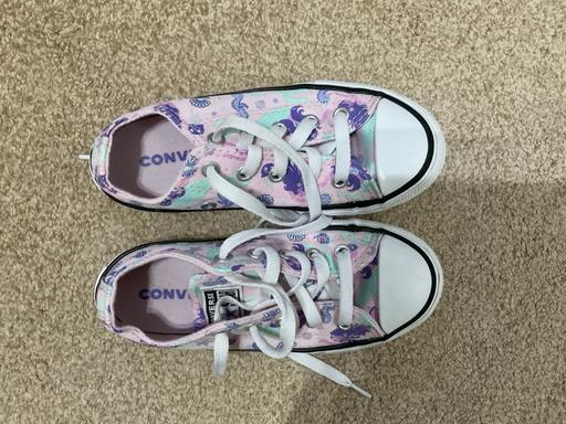 Buy & Sell Lincolnshire North Kesteven - Photos for Converse girls trainers size 11