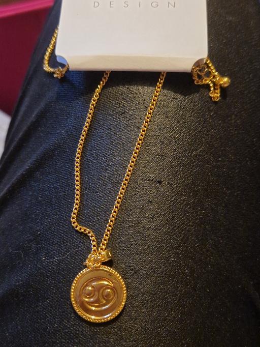 Buy & Sell South East London Colyers - South East London - Photos for new 14k gold plated cancer necklace