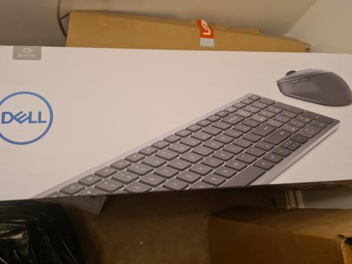 Buy & Sell West Midlands Birmingham - Photos for Dell wireless keyboard and mouse combo!