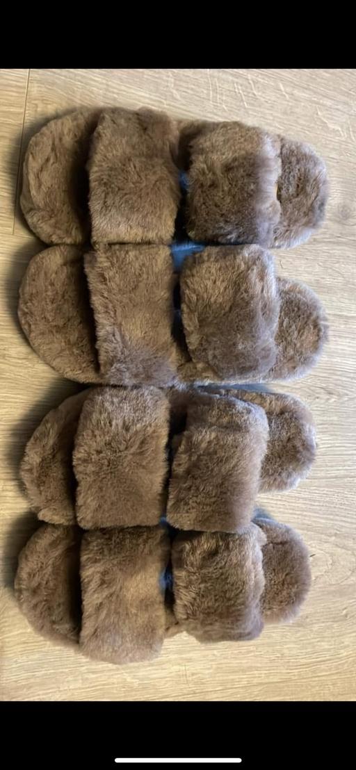 Buy & Sell Merseyside Saint Helens - Photos for New Lady’s fluffy slippers