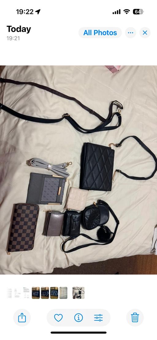 Buy & Sell East London Manor Park - East London - Photos for Variety of unused unbranded women’s wallets