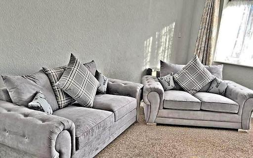 Buy & Sell Brent East Lane Business Park - Brent - Photos for 3+2 Verona Sofa Available in Cheap price