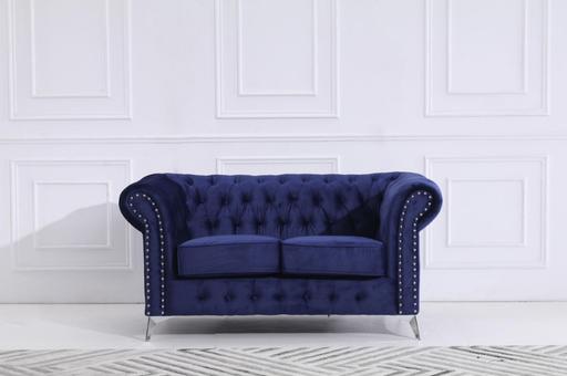 Buy & Sell Brent East Lane Business Park - Brent - Photos for 3+2 seater chesterfield sofa available