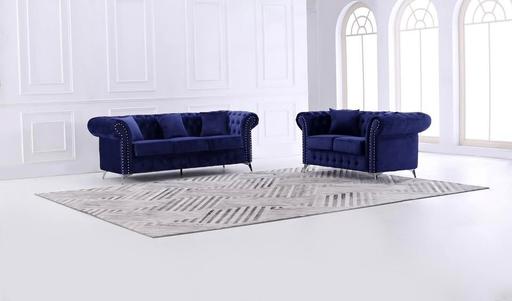 Buy & Sell Brent East Lane Business Park - Brent - Photos for 3+2 seater chesterfield sofa available