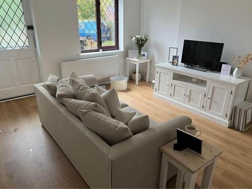 Buy & Sell Brent East Lane Business Park - Brent - Photos for Dylan Sofa New year Sale: