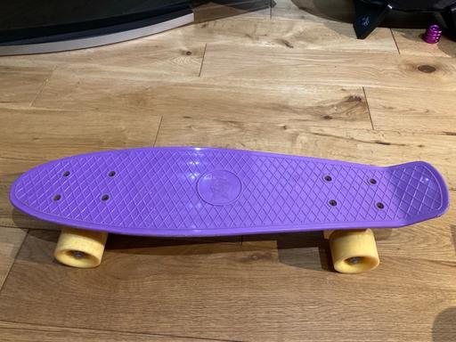 Buy & Sell Surrey Tandridge - Photos for Children’s Skateboard