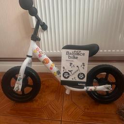 Avigo street boy balance bike sales