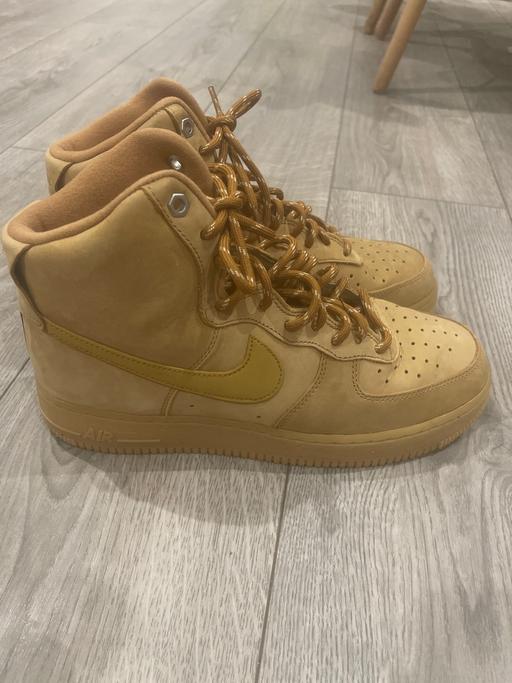 Buy & Sell Surrey Spelthorne - Photos for Nike Air Force 1 high 07 size 8.5 men’s (Tan)