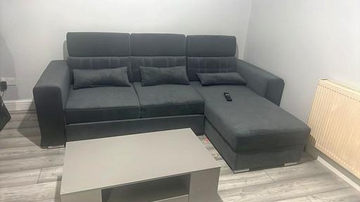 Buy & Sell Brent East Lane Business Park - Brent - Photos for Corner sofa bed with storage