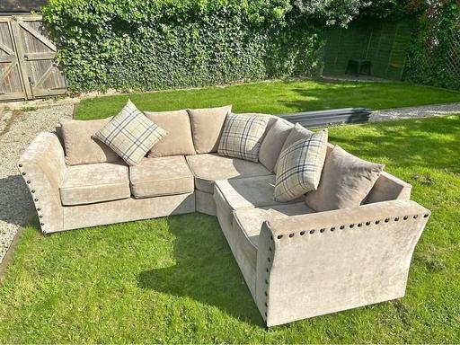 Buy & Sell Brent East Lane Business Park - Brent - Photos for Harrison Corner Sofa Available In Stock