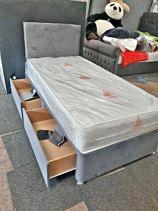 Buy & Sell Brent East Lane Business Park - Brent - Photos for Double bed With Mattress
