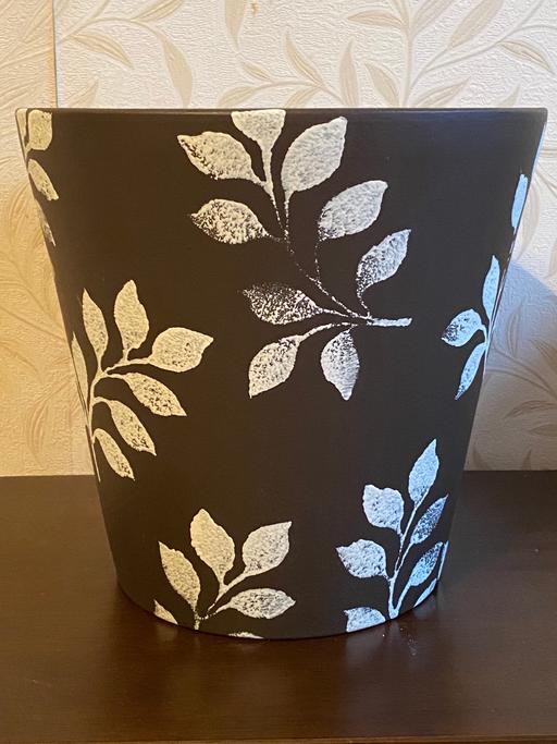 Buy & Sell Lancashire Ribble Valley - Photos for Plant pot