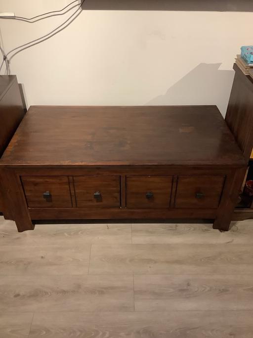 Buy & Sell West London Hillingdon - Photos for Solid wood coffee and sideboard table