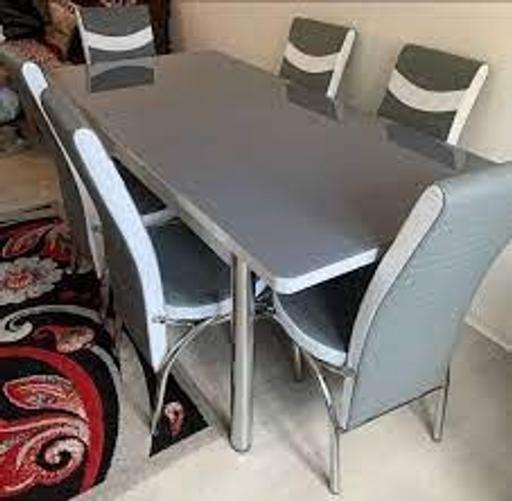 Buy & Sell Brent East Lane Business Park - Brent - Photos for Xams Gift Dining table with 6 chairs