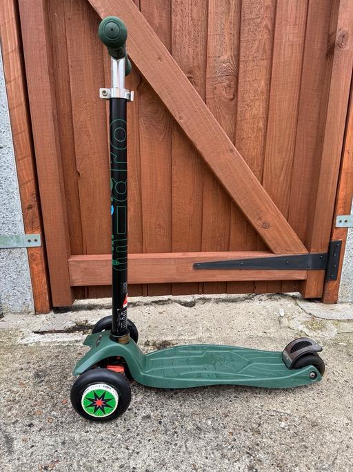 Buy & Sell East London Havering - Photos for Maxi Scooter - Camo Green