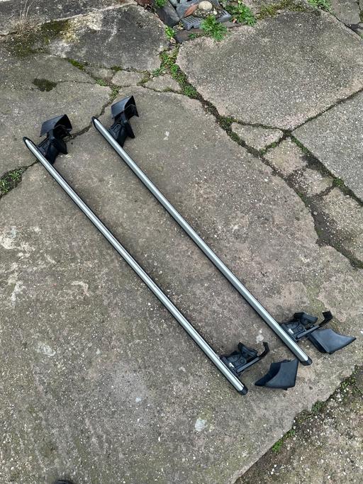 Vehicles Worcestershire Redditch - Photos for Ford focus mk3 roof rack