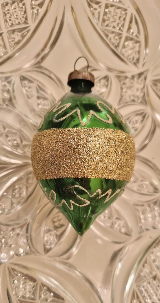 Buy & Sell Nottinghamshire Ashfield - Photos for Vintage bauble 1960s green teardrop