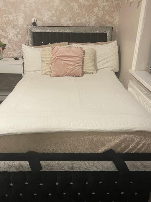 Buy & Sell West Midlands Birmingham - Photos for Double ottoman bed with mattress