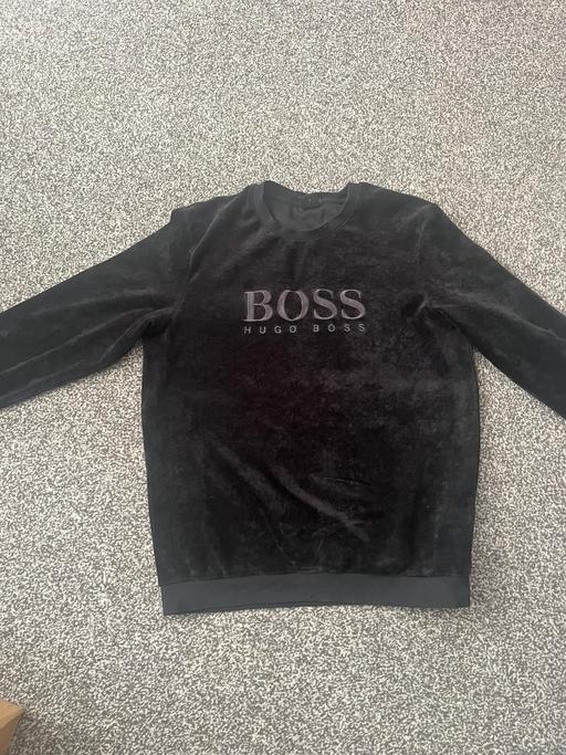 Buy & Sell Essex Harlow - Photos for Velour Boss jumper