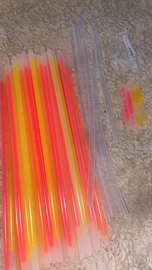 Buy & Sell West Midlands Wolverhampton - Photos for Party glow sticks