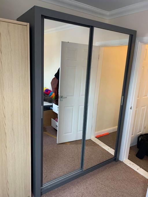 Buy & Sell Brent East Lane Business Park - Brent - Photos for Brand new Sliding door Wardrobe