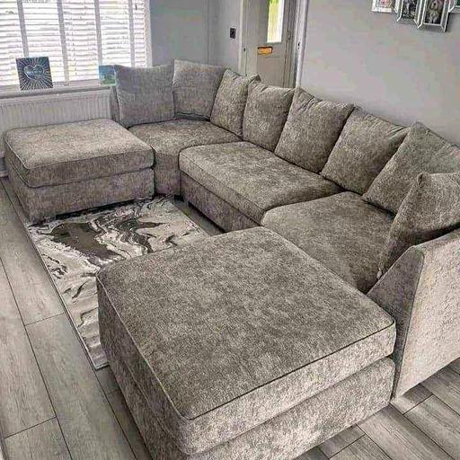 Buy & Sell Brent East Lane Business Park - Brent - Photos for U shape sofa for sale