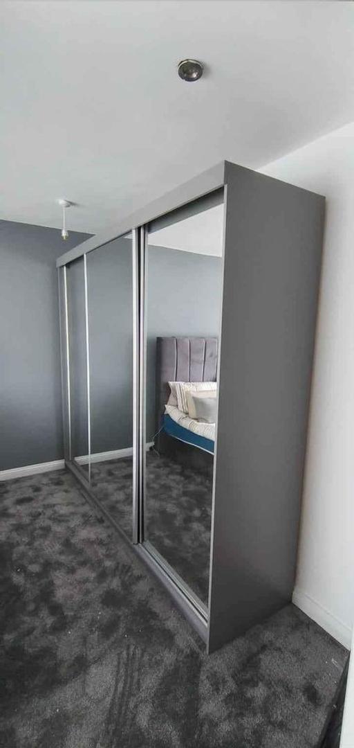 Buy & Sell Brent East Lane Business Park - Brent - Photos for Brand new Sliding door Wardrobe