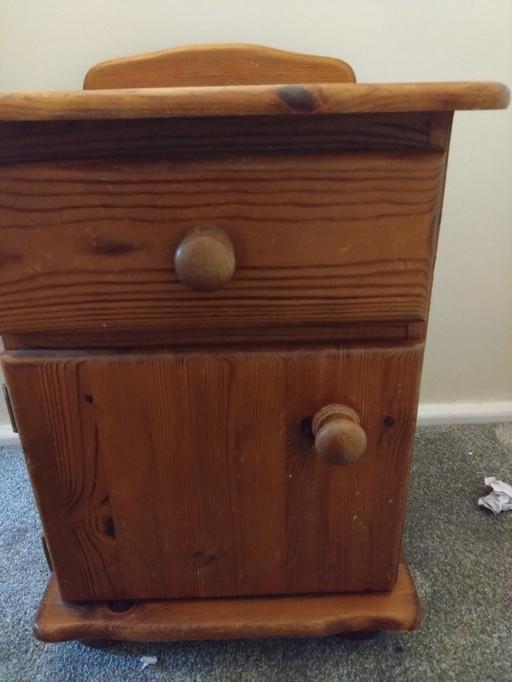 Buy & Sell Greater Manchester Stockport - Photos for solid wood bedside cabinet